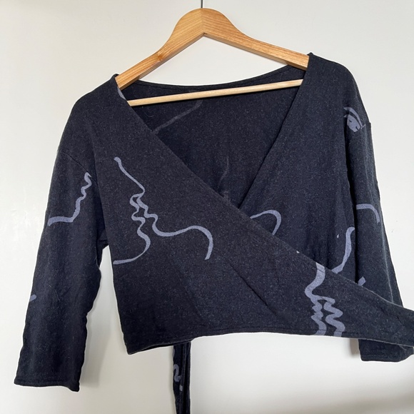 Paloma Wool Felipa Blue/Gray Wrap top - Picture 6 of 8